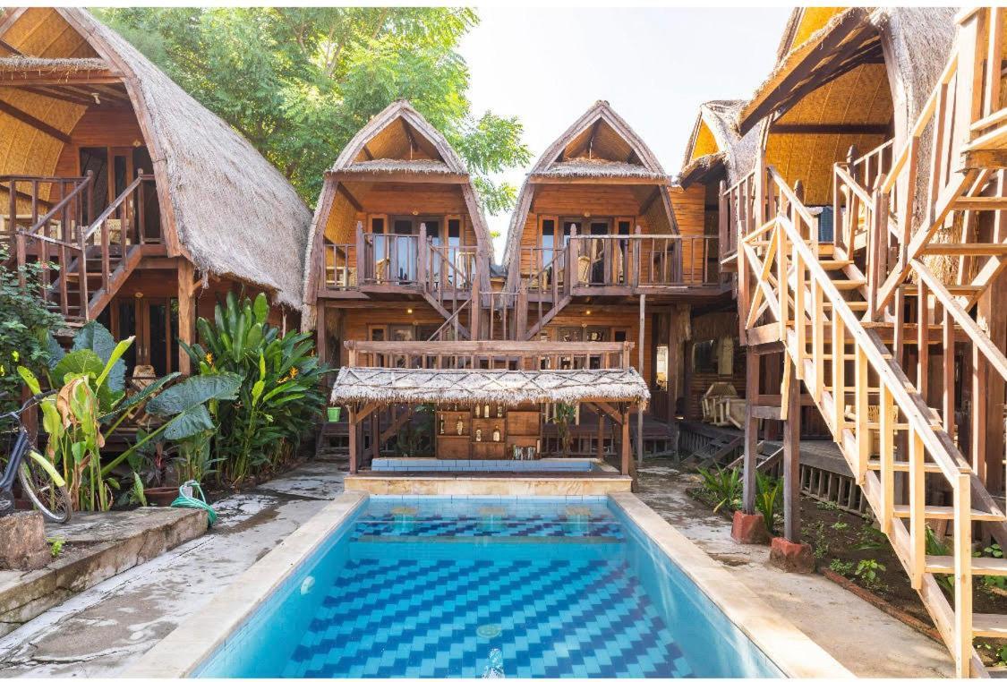 Deep House Bungalows Gili Trawangan Exterior photo