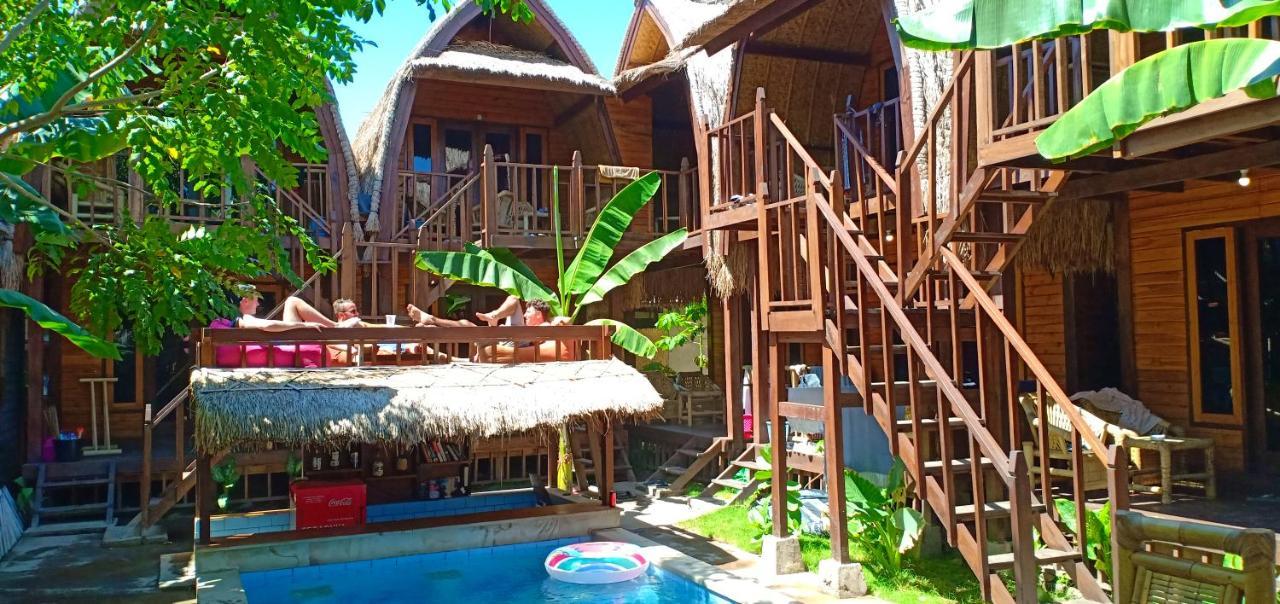 Deep House Bungalows Gili Trawangan Exterior photo